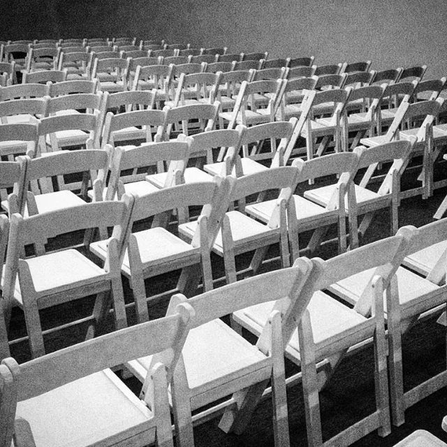course-image_chairs.jpg