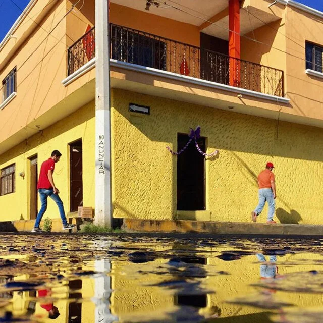 course-image_yellow-wall.jpg