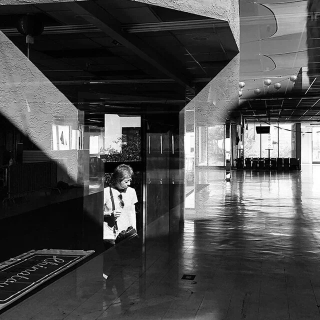 course-image_lobby.jpg