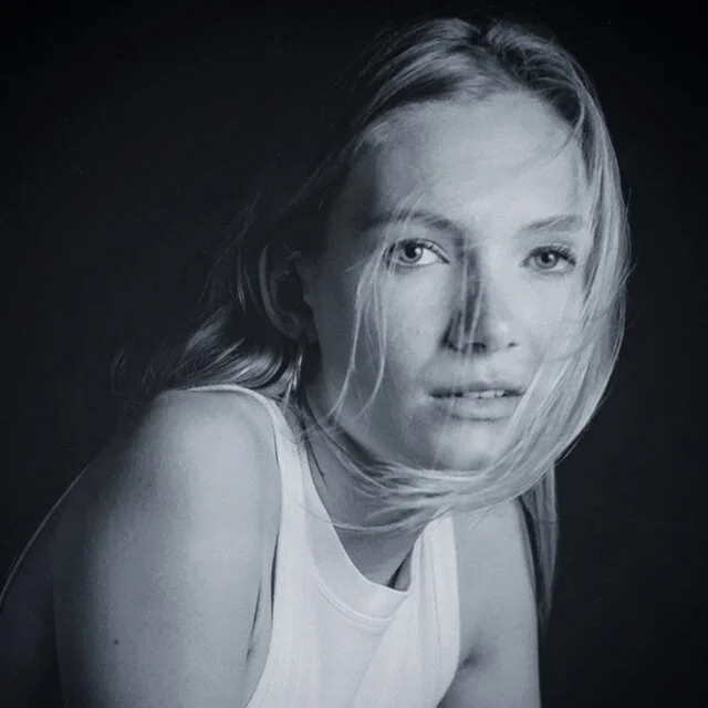 course-image_portrait-woman-1.jpg