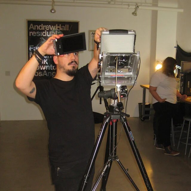 course-image_camera-tripod.jpg