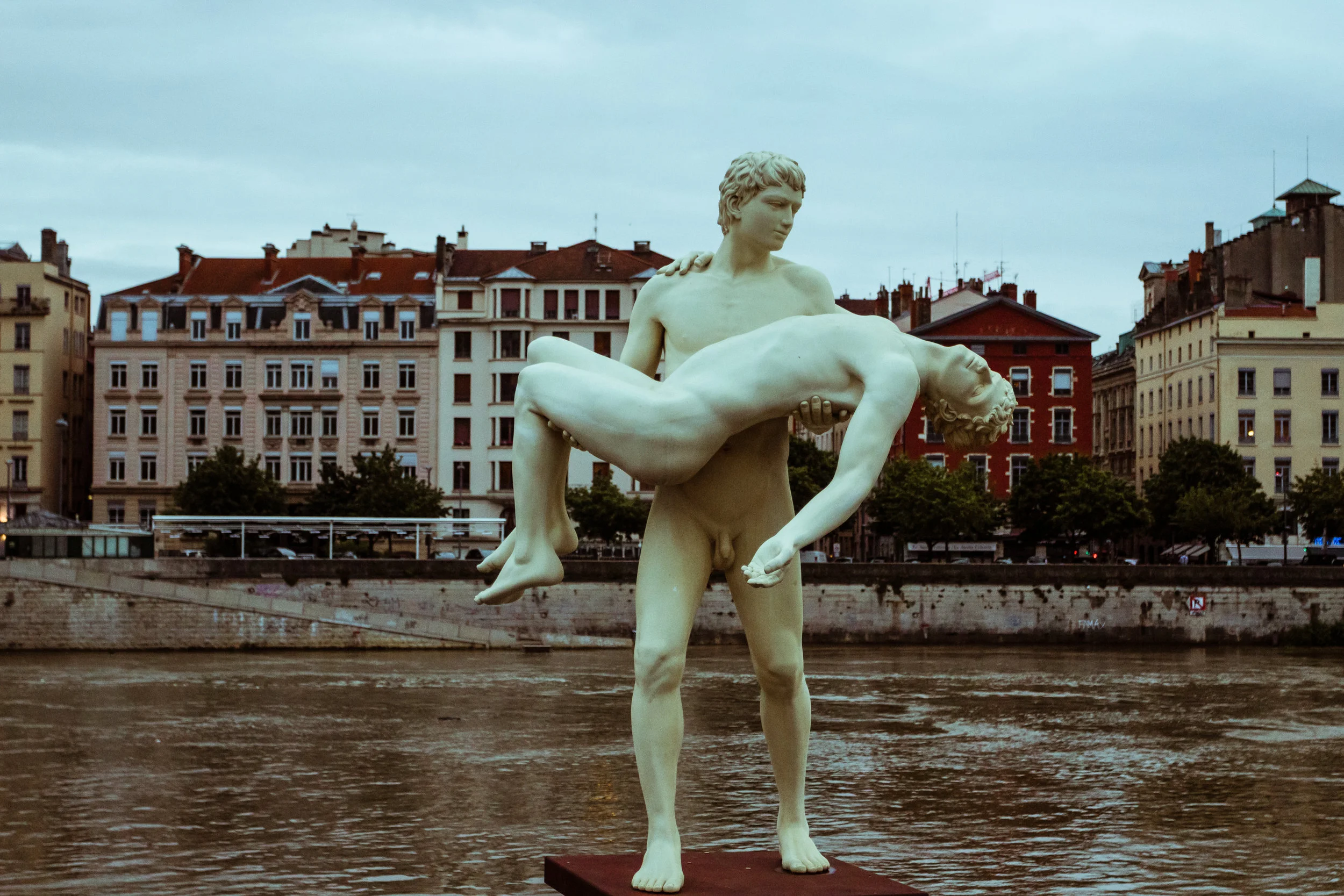 Statue