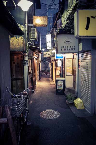 STREET AND LIFE-00064-.jpg