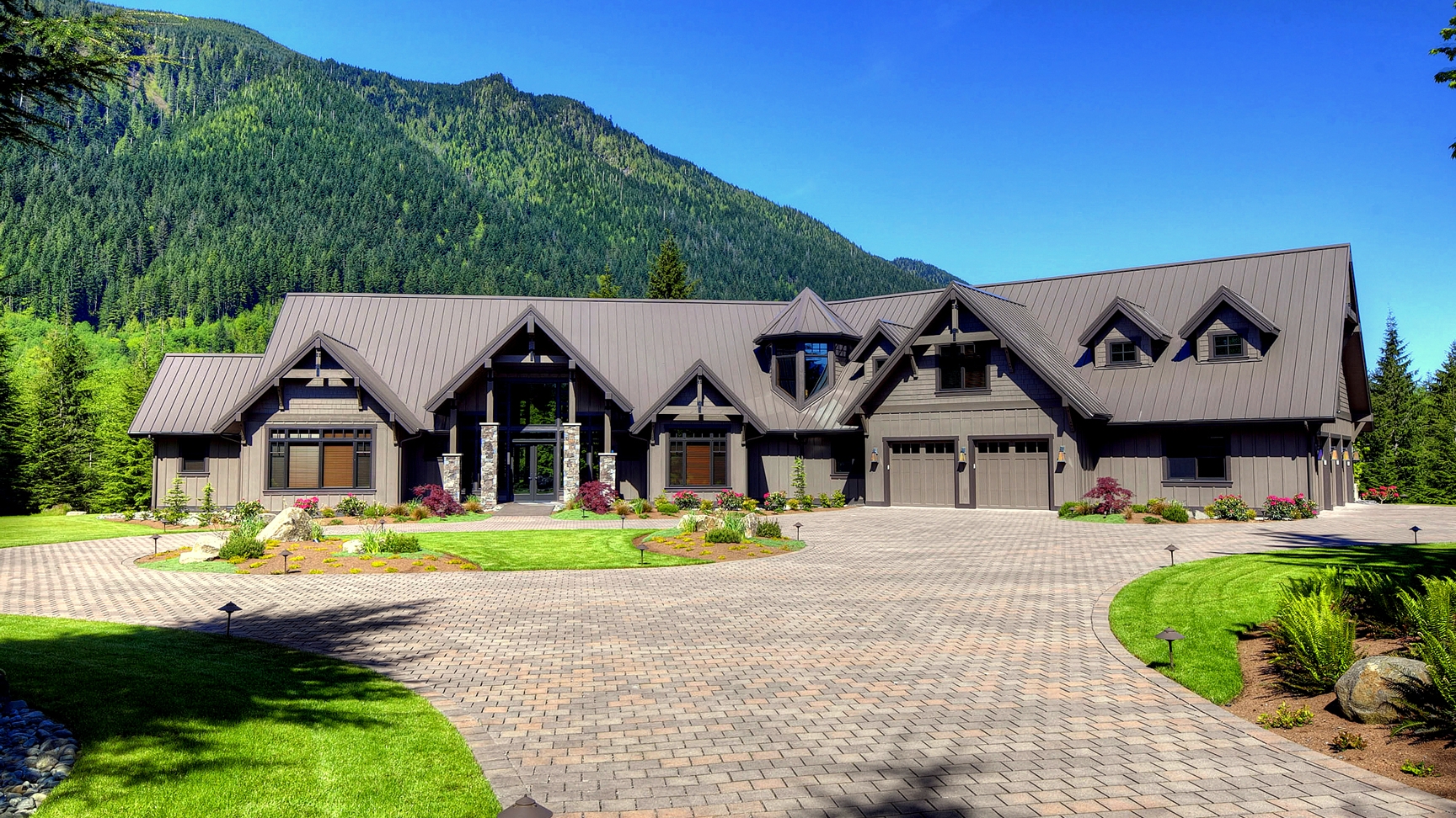 North Bend Lodge an elegant mountain retreat