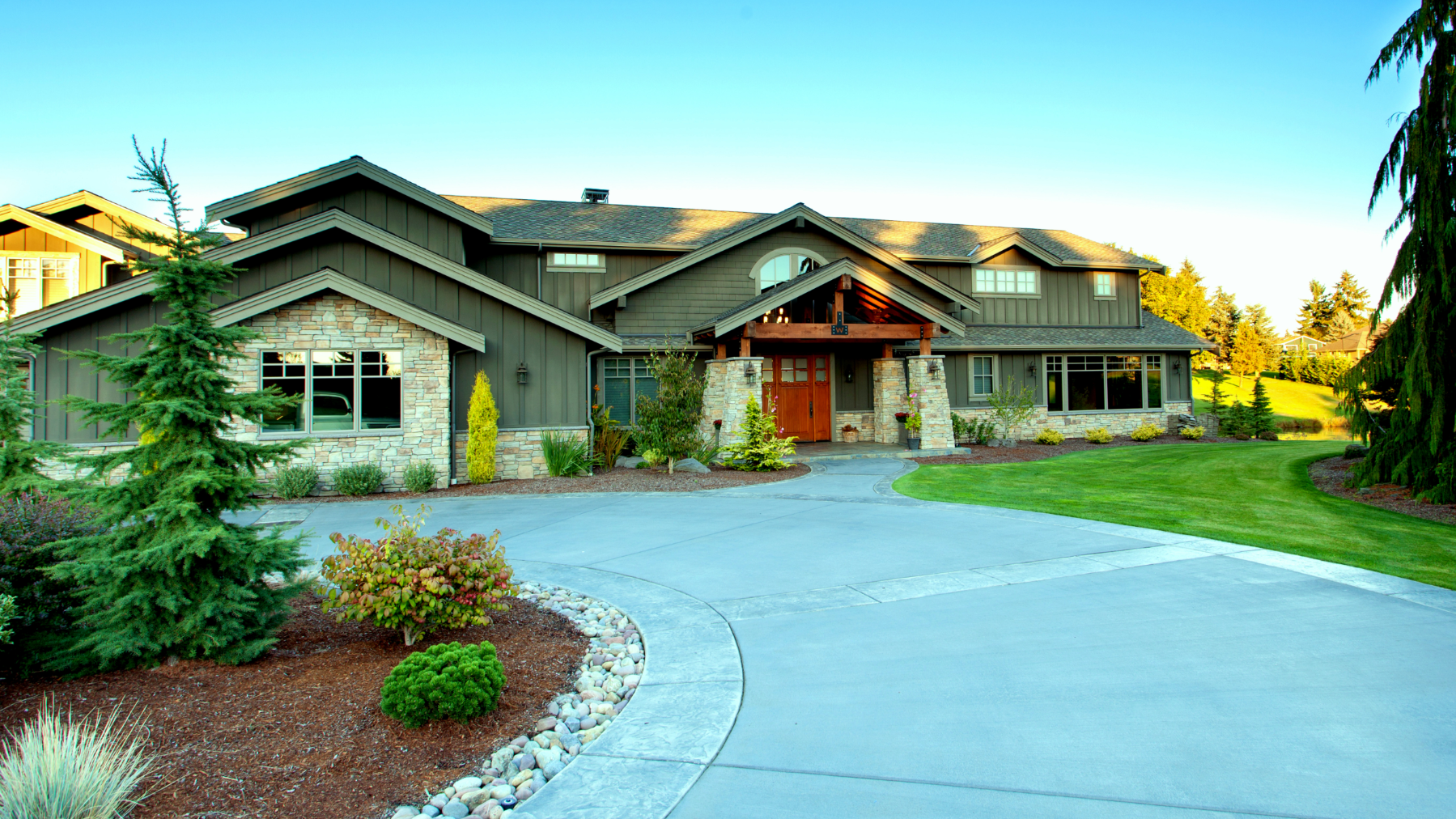   Lake Tapps Craftsman Spa   fun &amp; luxury on the water 