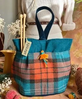 Miss Lizzy Tall Caddy.JPG