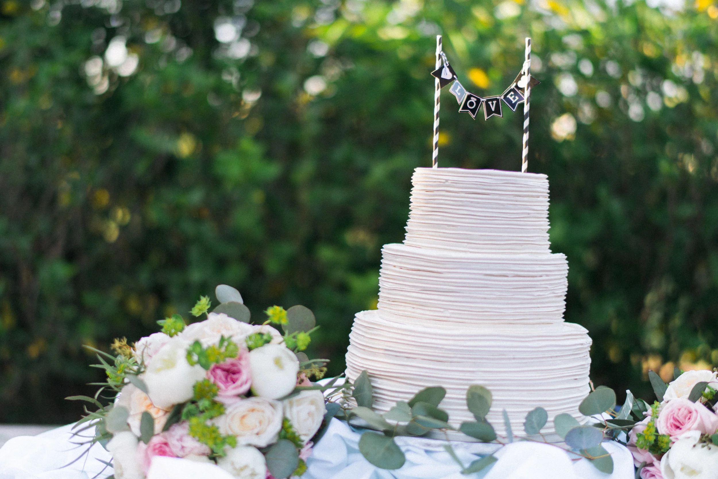 Wedding at The Strand. Photo by Gabriel Rosario