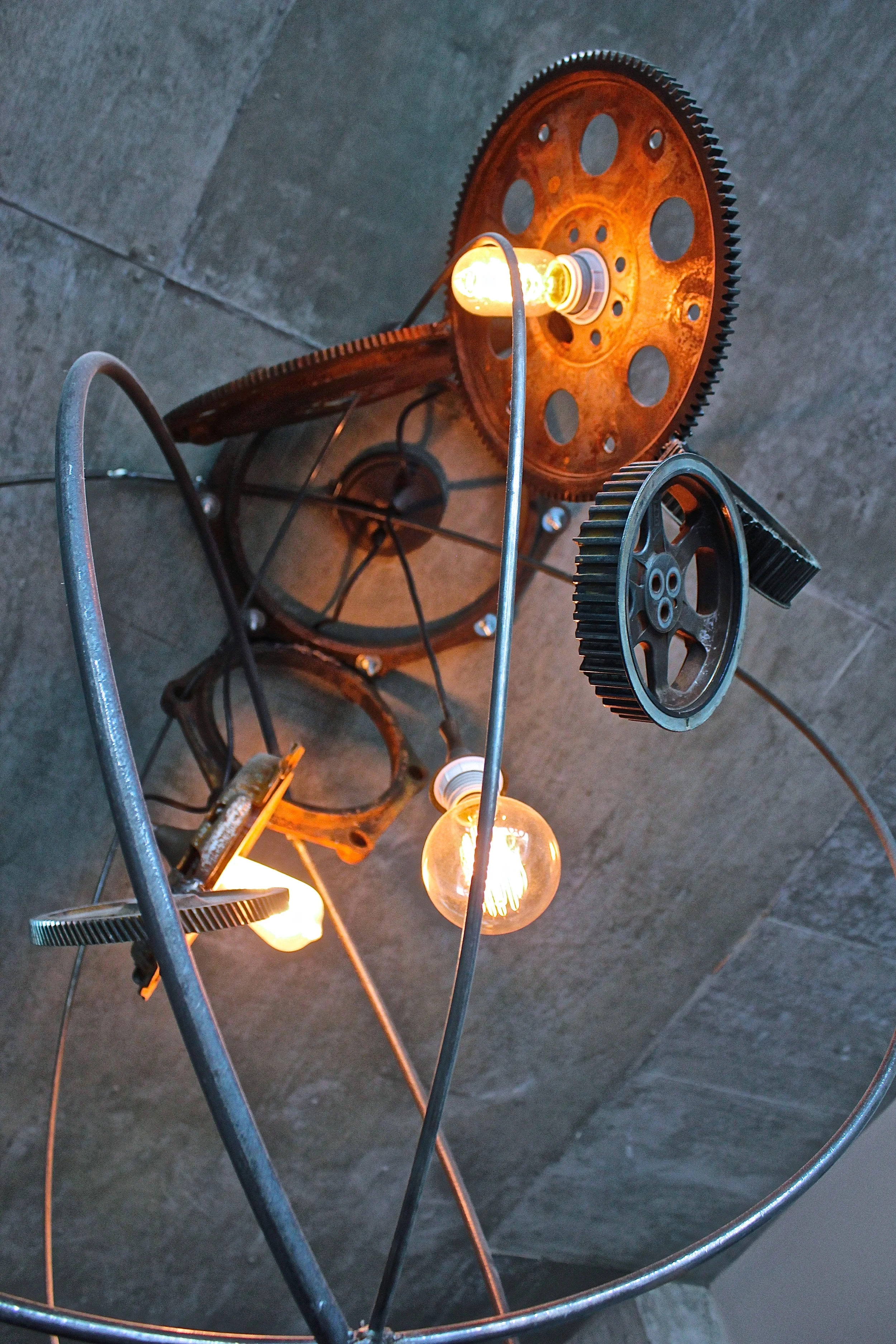 Chandelier3.jpg