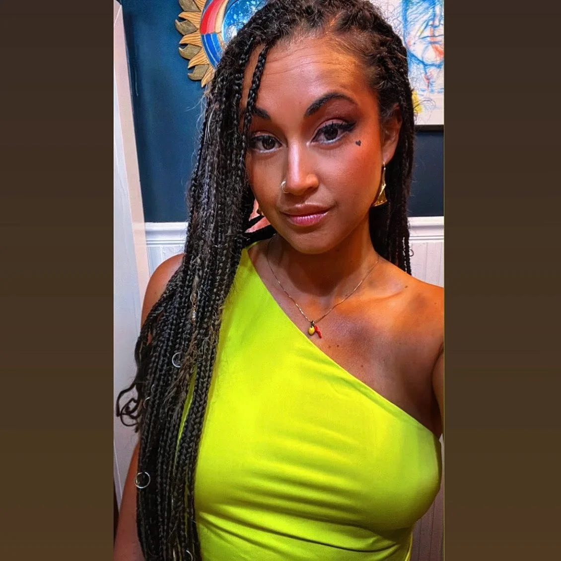 🐚🌴🦜 saying goodbye to the braids today. They had a good run, made summer infinitely easier to enjoy, and had me feeling all up in my Caribbean realness&hellip; which i definitely loved. 🦜🌴🐚
.
.
.
.
.
.
.
.
.
.
.
.
#morganlugosculpture #bohobrai