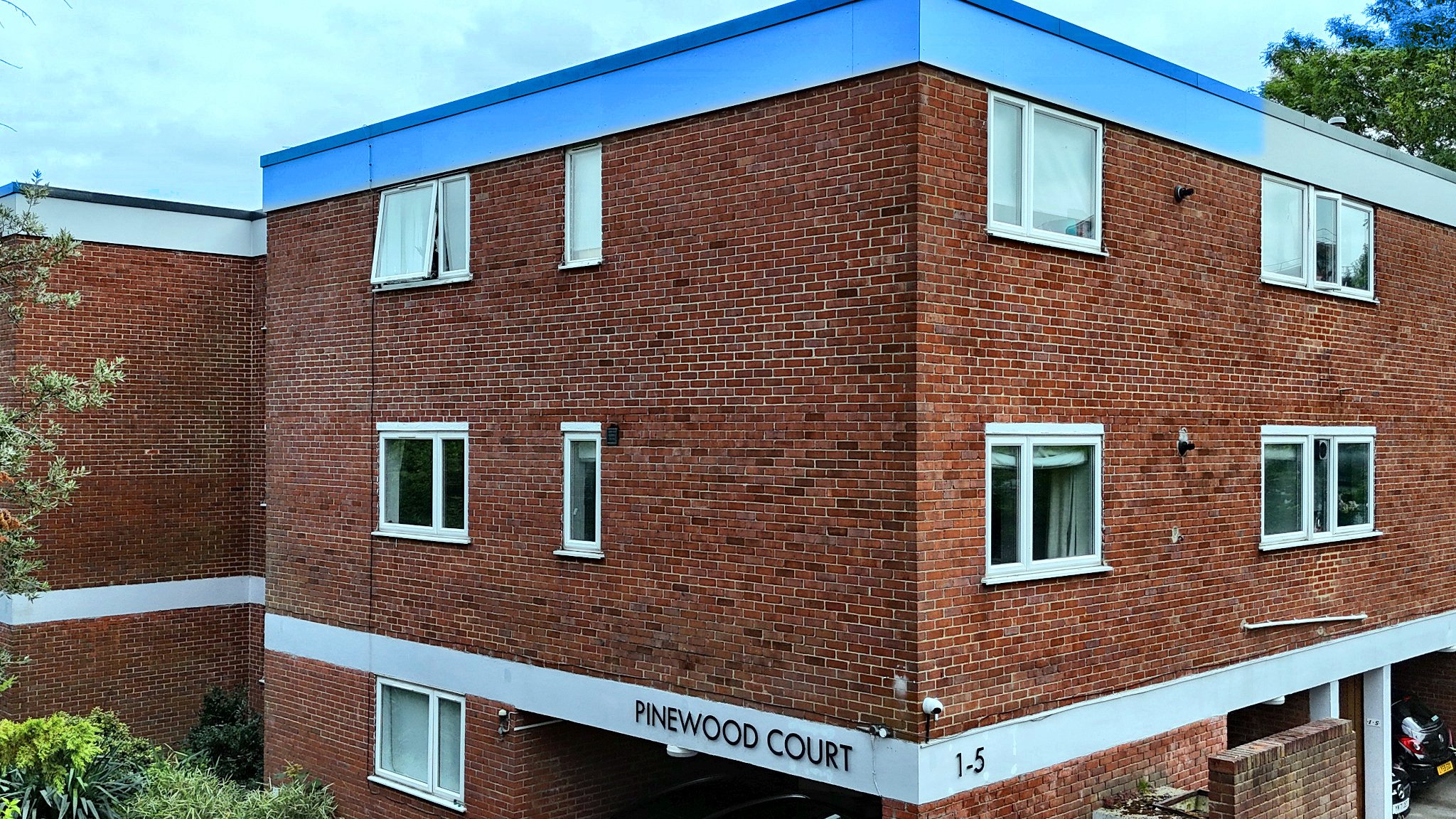 1619 - Pinewood Court - Photo 11.jpg