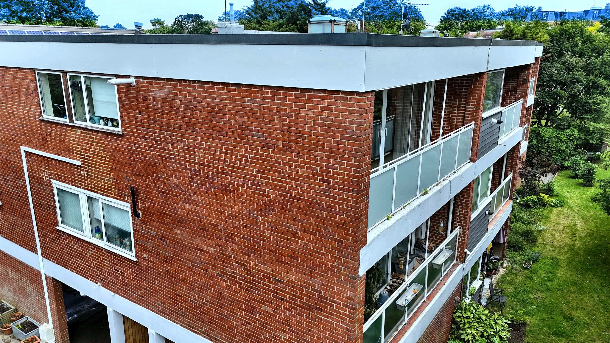 1619 - Pinewood Court - Photo 14.jpg