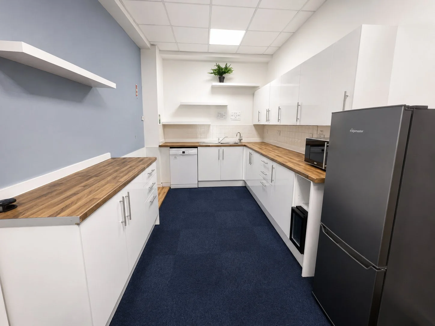1599 - Unit 4 Glengall - Photo 2.jpg