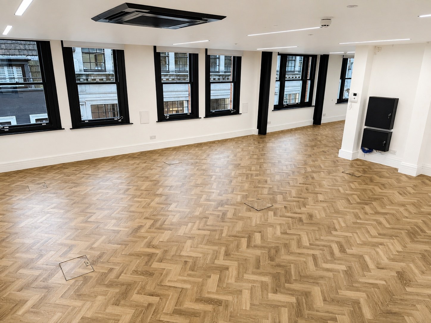 1617 - D'Arblay Street - Photo 2.jpg