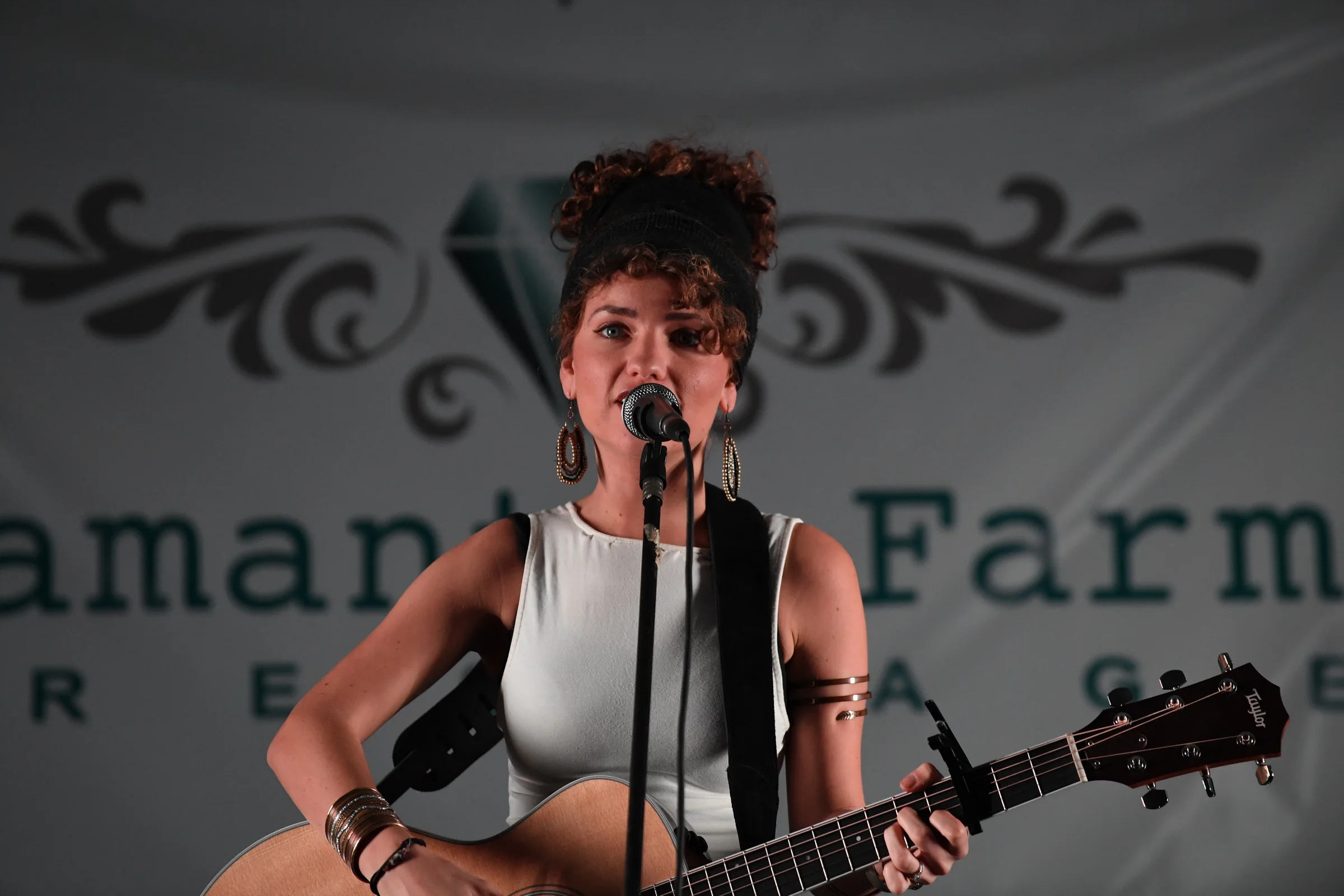 Olivia Willis. DDeRosa photo.