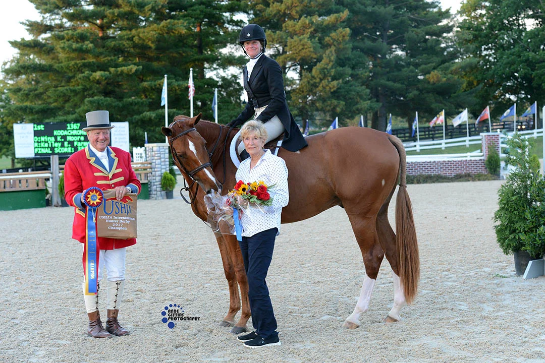 Ringmaster John Franzreb and Frankie Stark with Kelley Farmer and Kodachrome. Photo by Anne Gittins Photography
