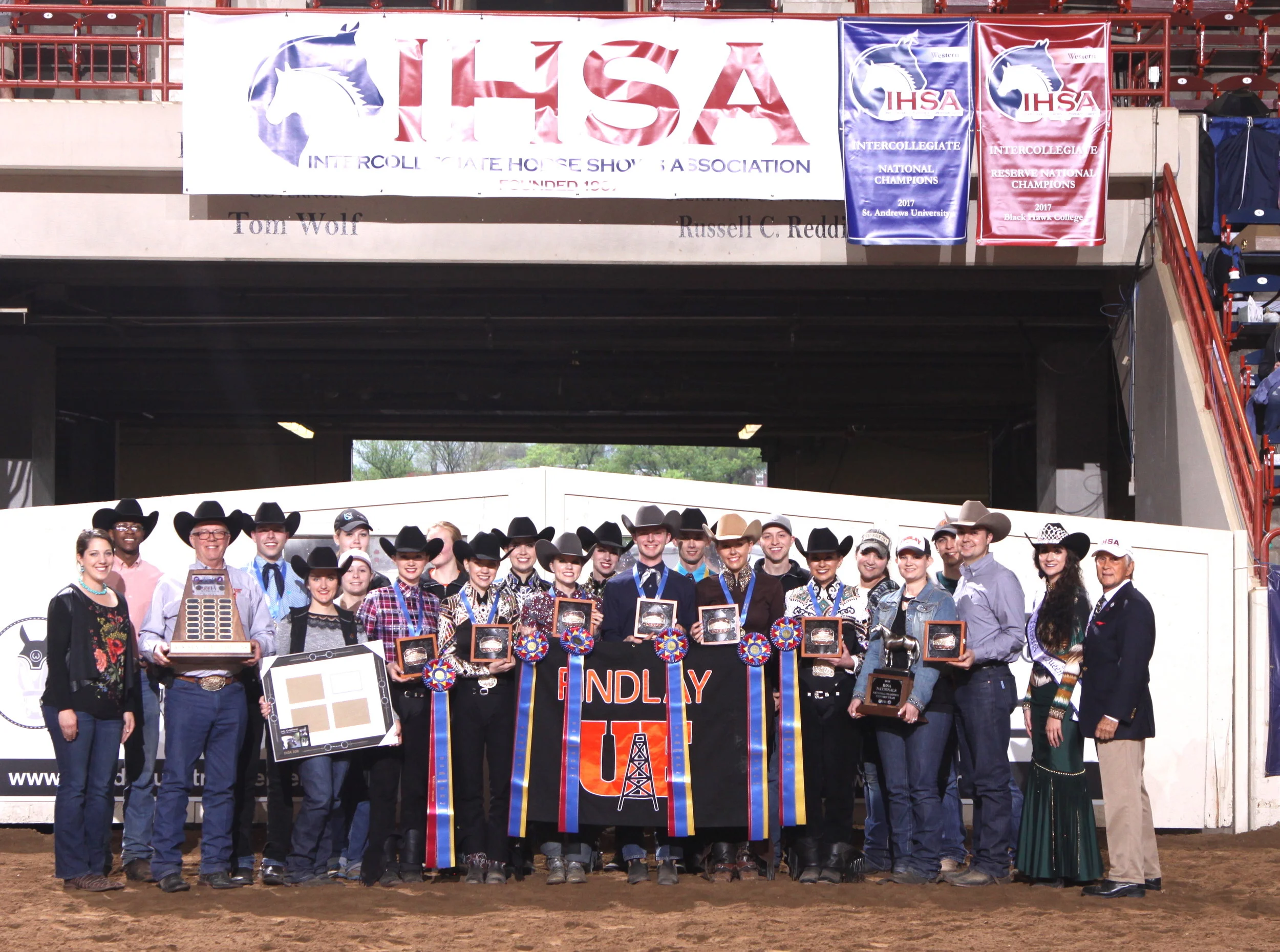 Cailin Caldwell from AQHA and Bob Cacchione join Spencer Zimmerman and the University of Findlay Western team. Photo by alcookphoto.com