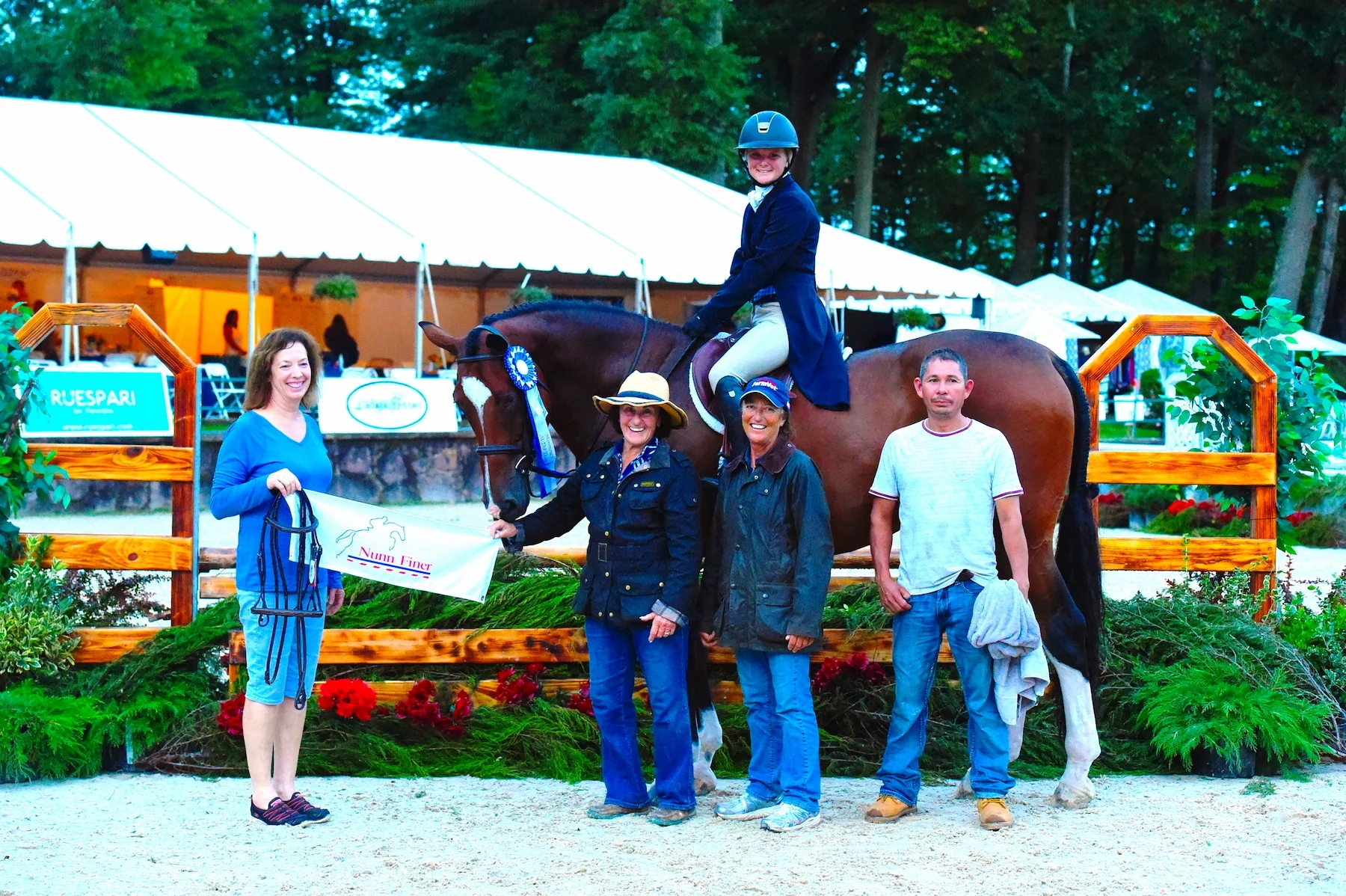 Morgan Ward and Cypress won the $5,000 USHJA National Hunter Derby. They were awarded a Nunn Finer bridle by Boot and Bridle. Photo by Anne Gittins Photography