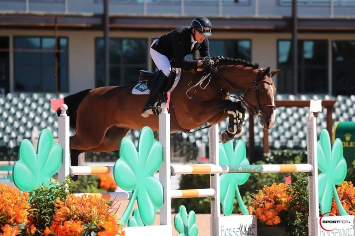 Freddie Vazquez and Cara Mia K. Photo by SportFot