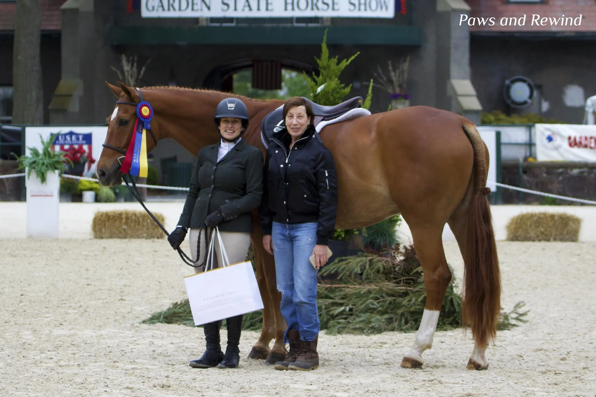 Adult Amateur Hunter Champion Karen Arrigoni and Katharine Page. Photo by Paws and Rewind