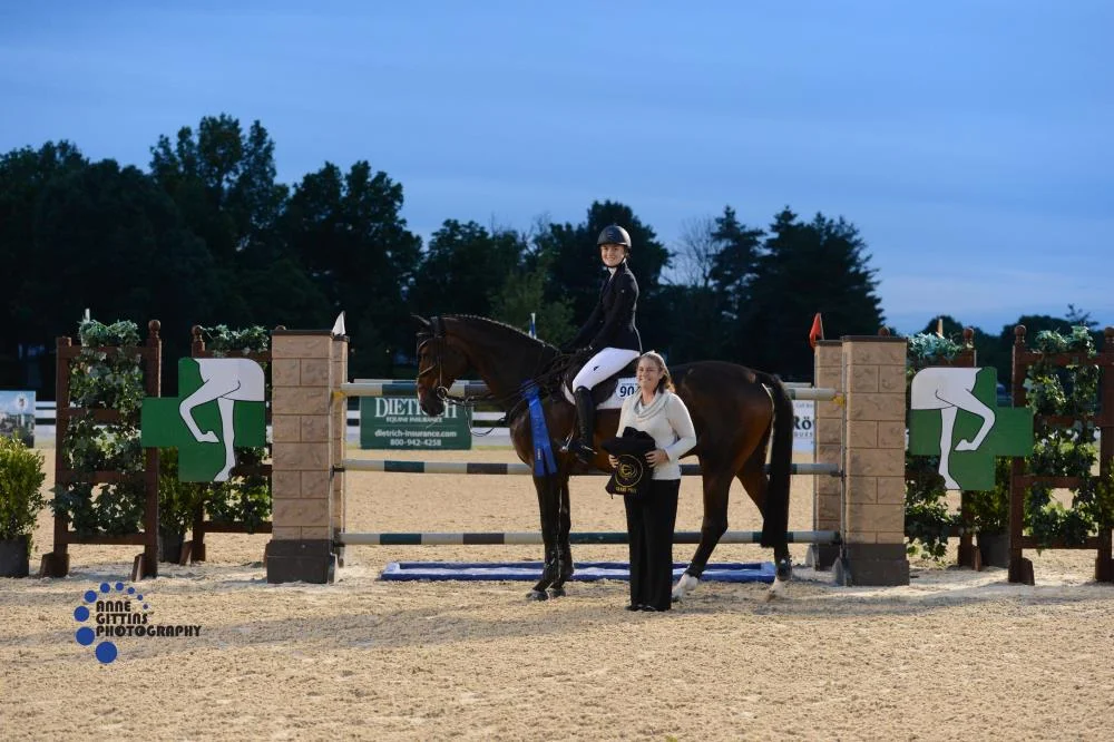 Liza Finsness and Shiver won the $25,000 Rood & Riddle Equine Hospital Grand Prix. Photo by Anne Gittins Photography