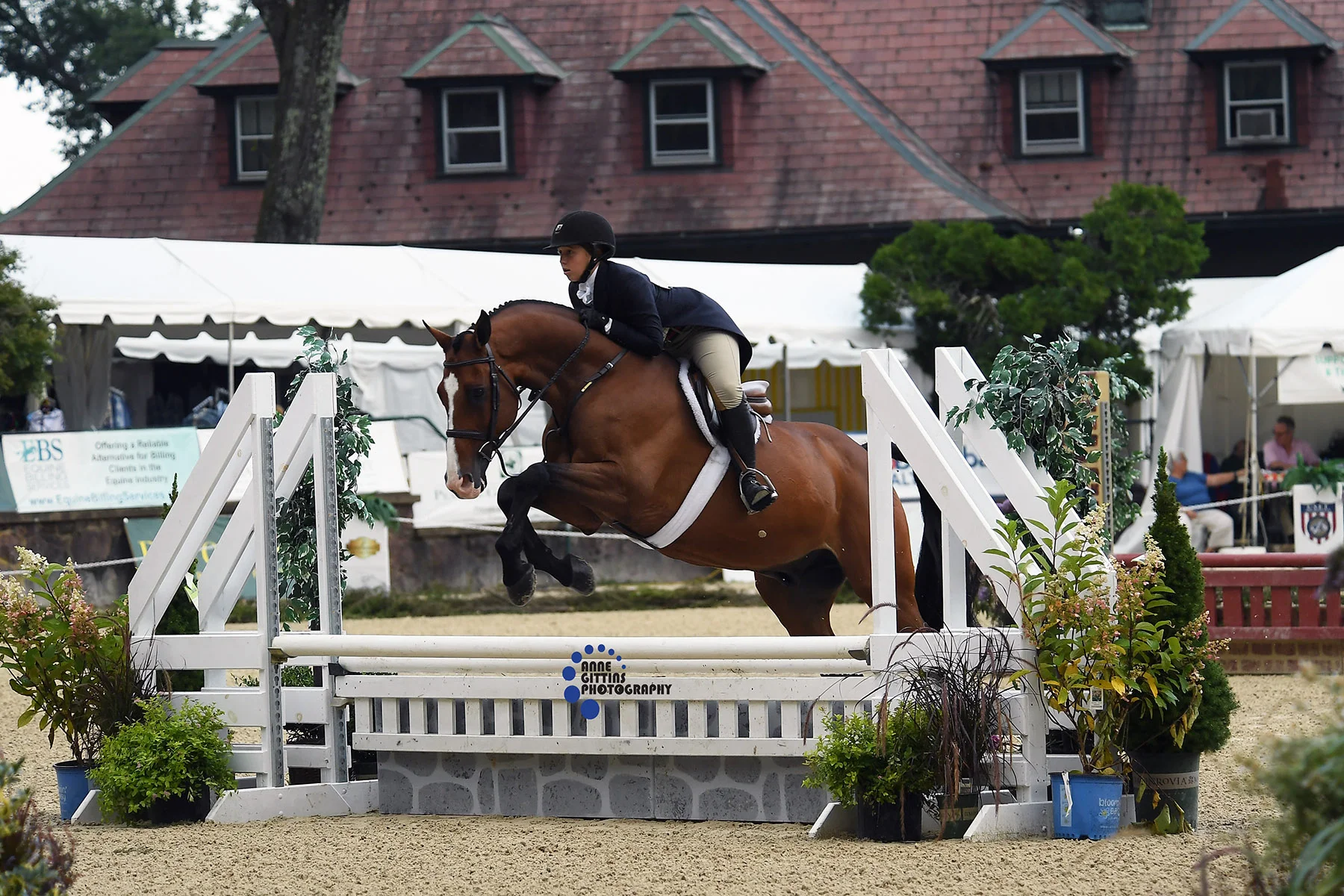 Caroline Sameth and Chocolat 15. Photo by Anne Gittins Photography