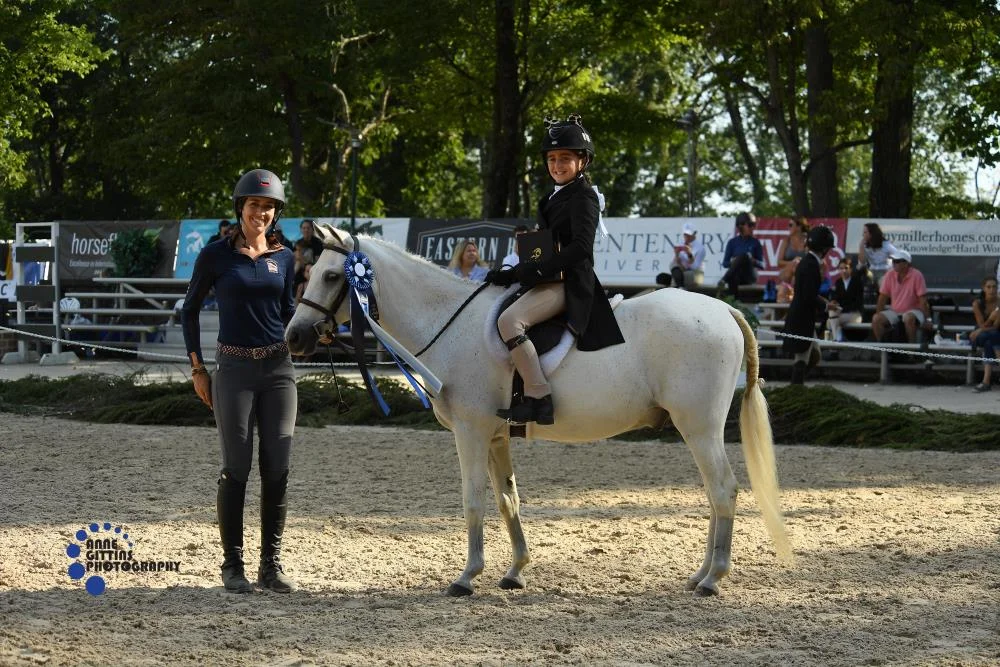Addison Blumenthal and Little White Lies earned the Sportsmanship Award, sposnored by Lineage Equine. Photo by Anne Gittins Photography
