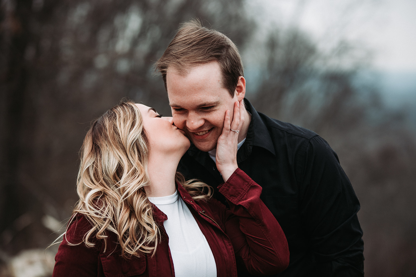 Brown County State Park Winter Engagement Session-5.jpg