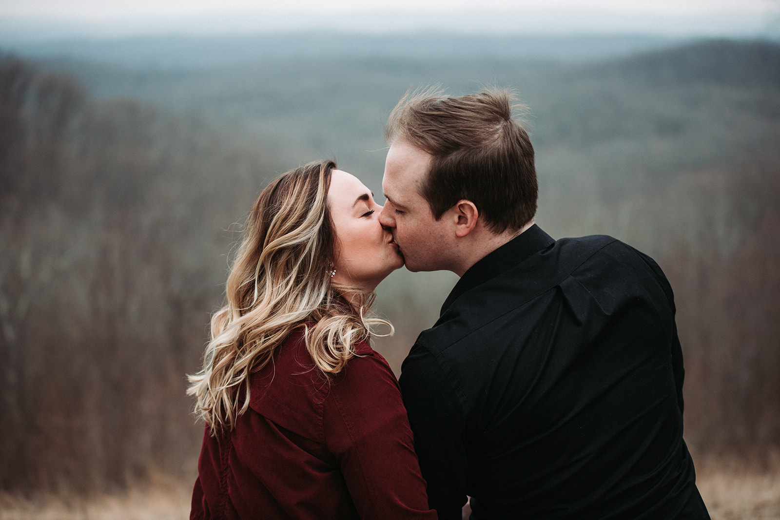 Brown County State Park Winter Engagement Session-13.jpg