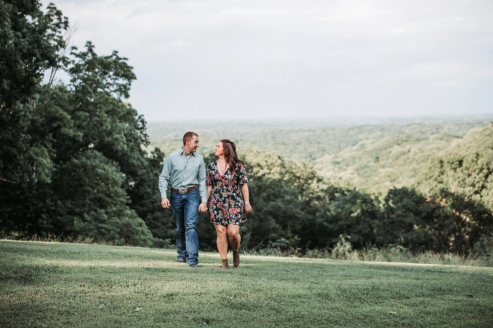 BrownCountyStateParkSummerEngagementPhotos-9.jpg