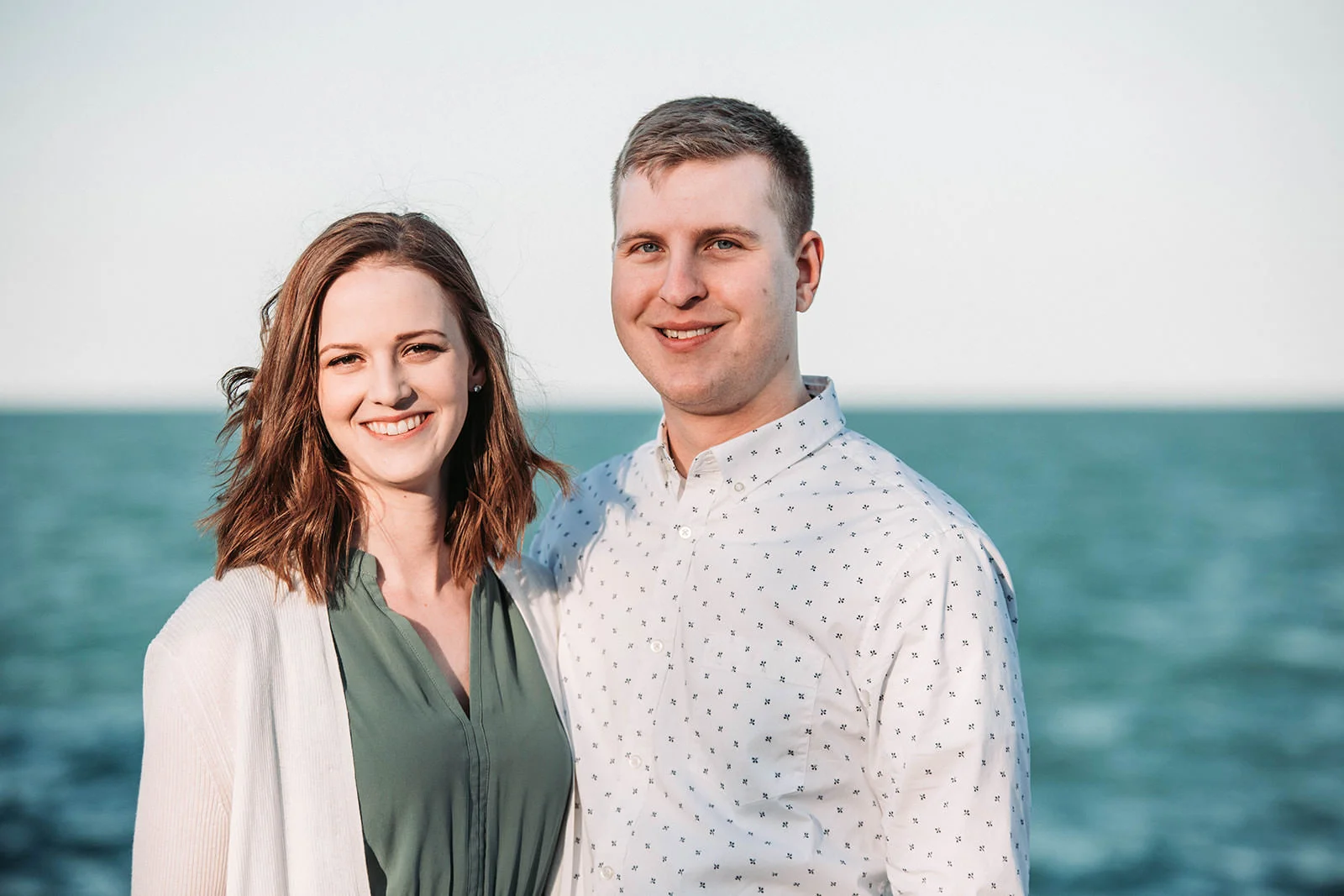 Downtown_chicago_spring_engagement_session-42.jpg