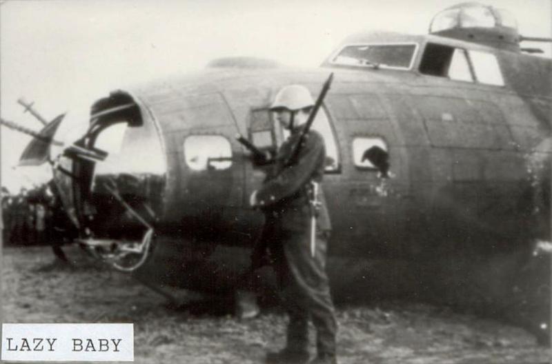 305th_Bomb_Group_B-17F_Fire_at_Chelveston_England_August_1943 1.jpg