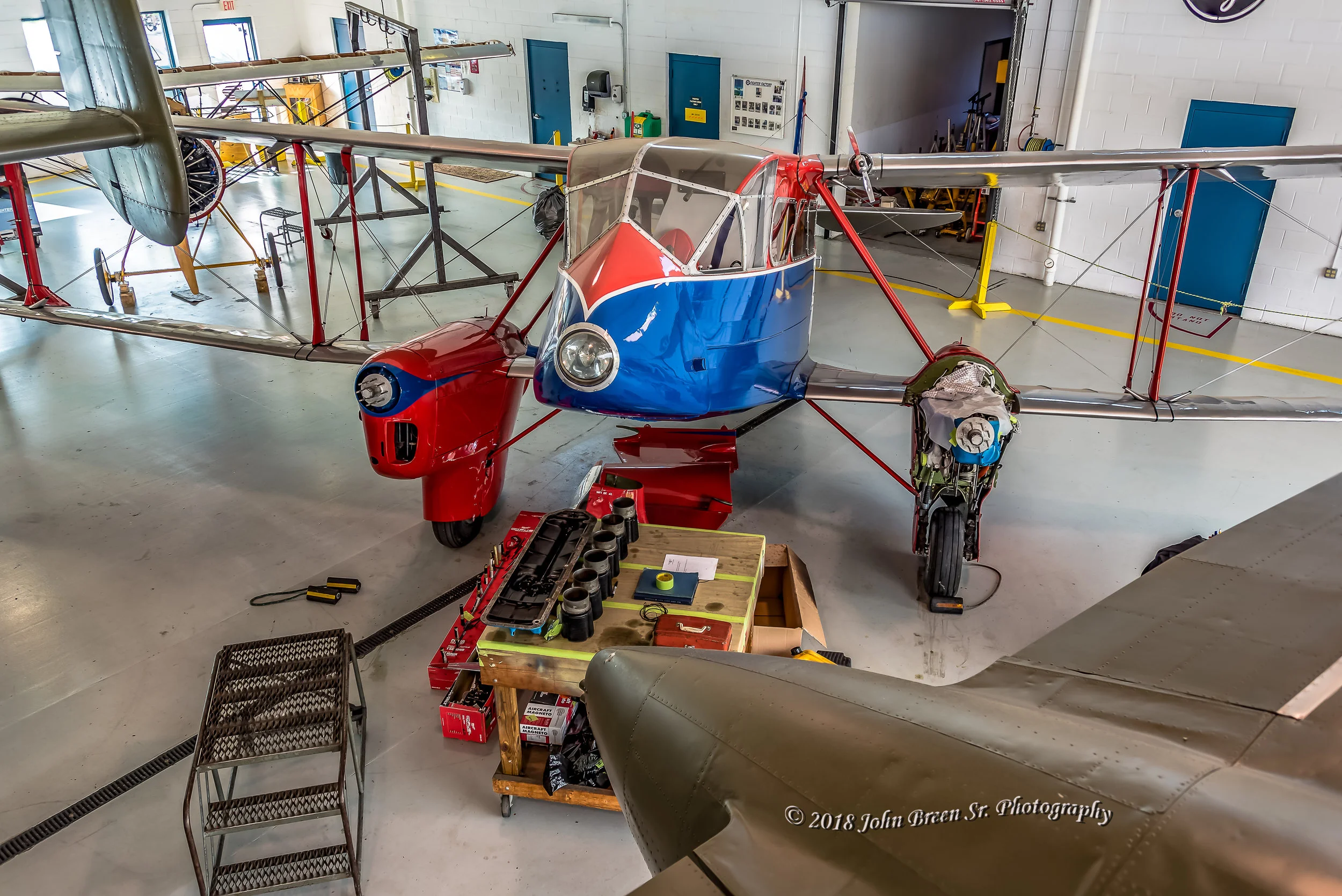 20180520-InsideHangarOnWing_3.jpg
