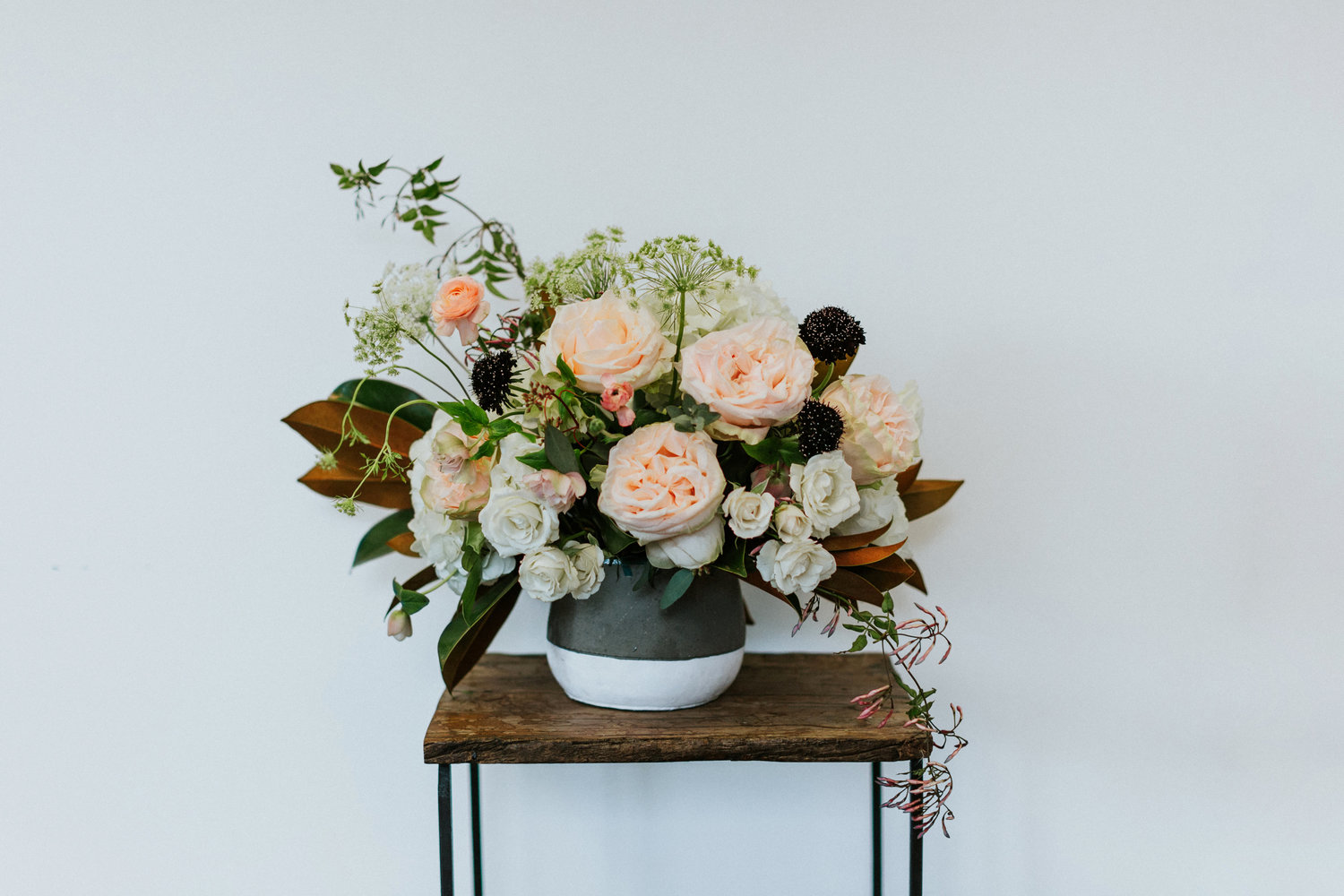 floral-design-studio-creates-original-flower-arrangements