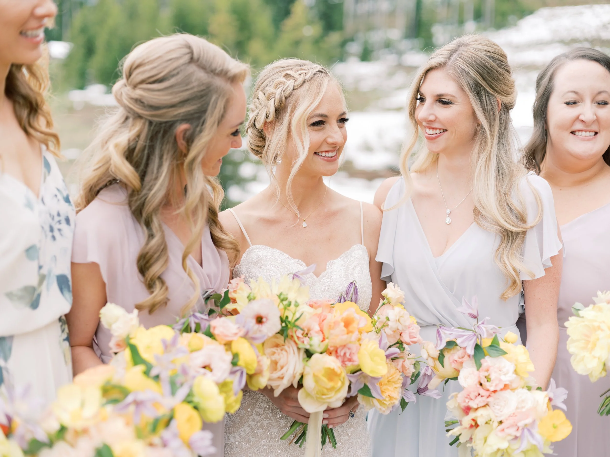 A La Carte Wedding Flowers for Modern Montana Weddings