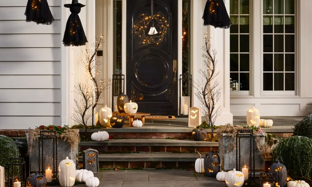 Design Class: Decorating for Halloween