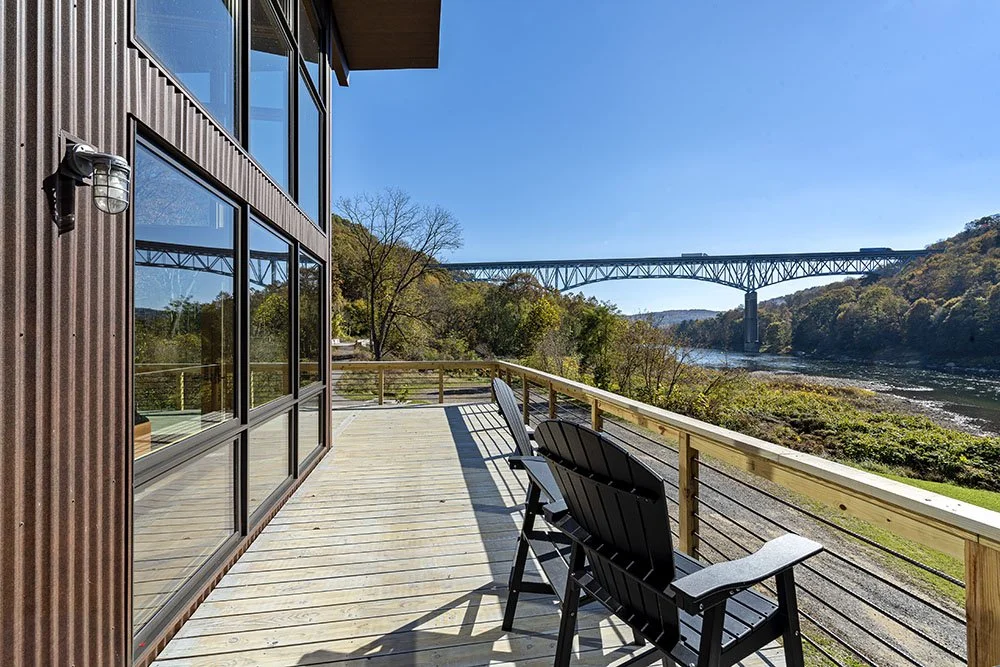 261026 The River Box0247.jpg