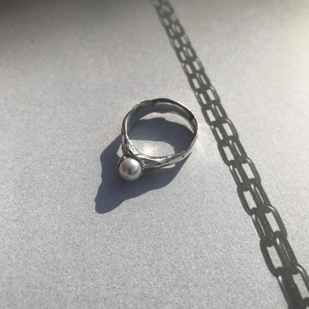 Shikama_Aphrodite_Ring.jpg