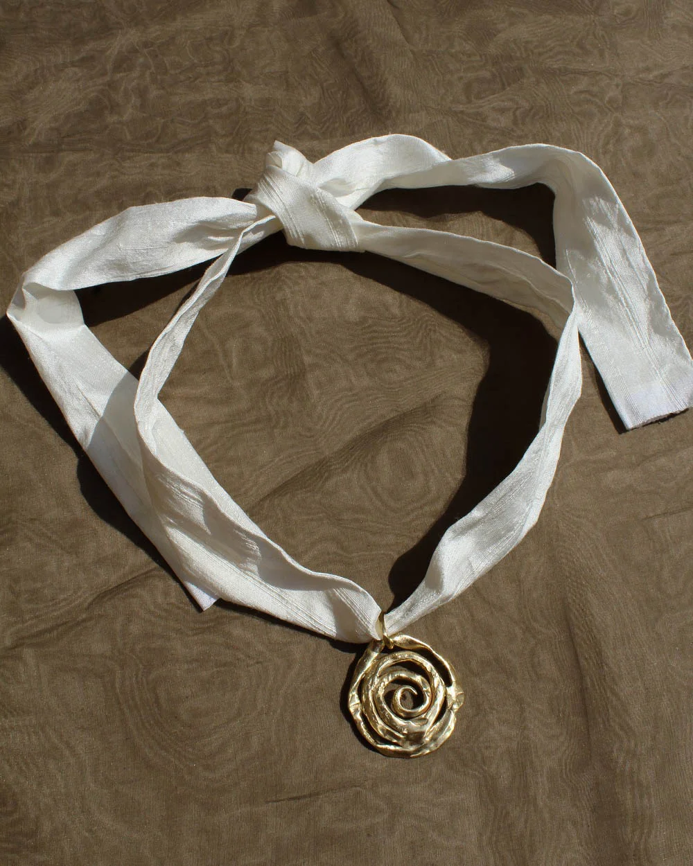 Shikama_Solaris_Necklace_1.jpg