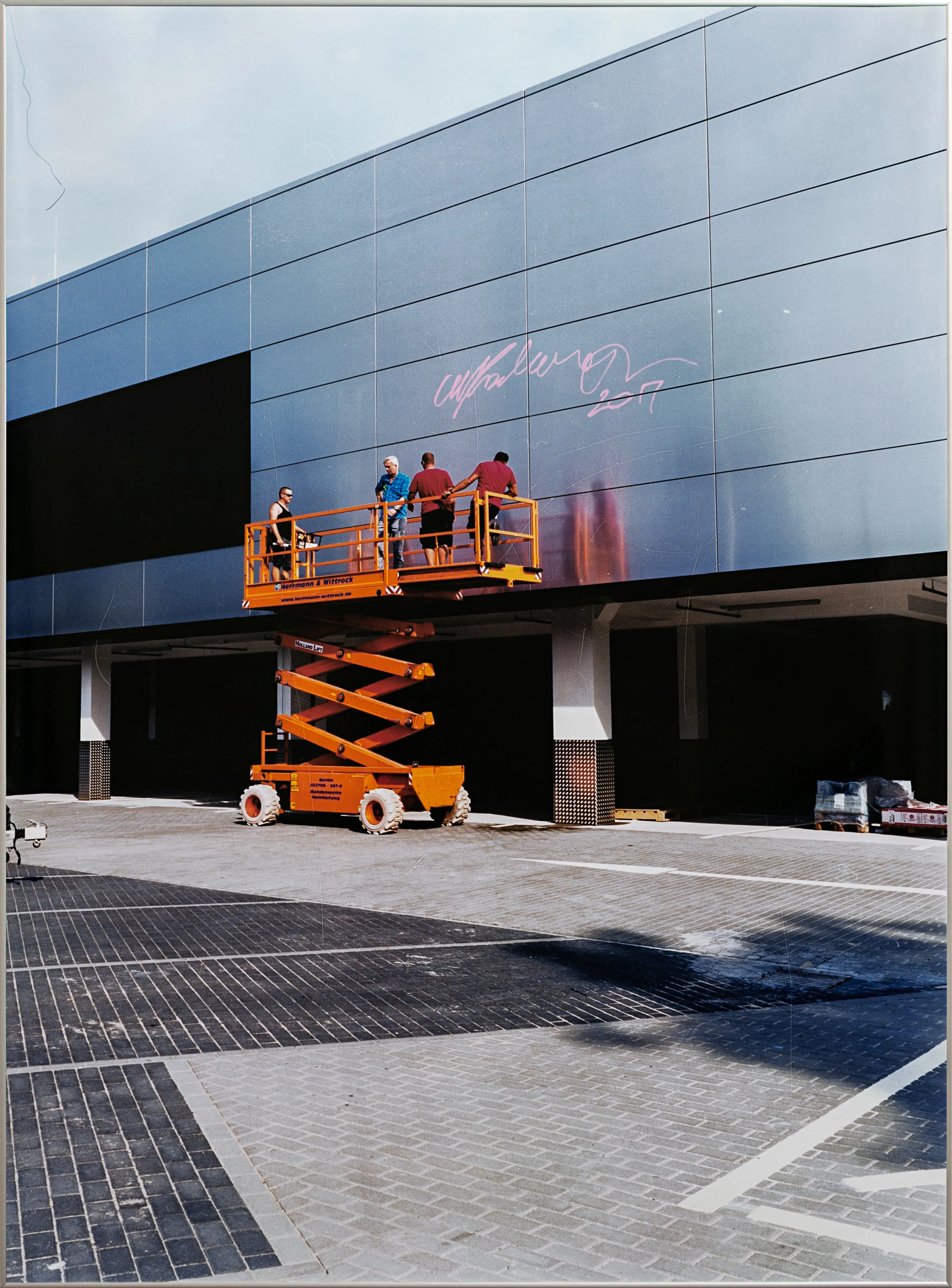 Signage framed hand printed C-type colour analogue photographic print 135 x 100 cm 2017