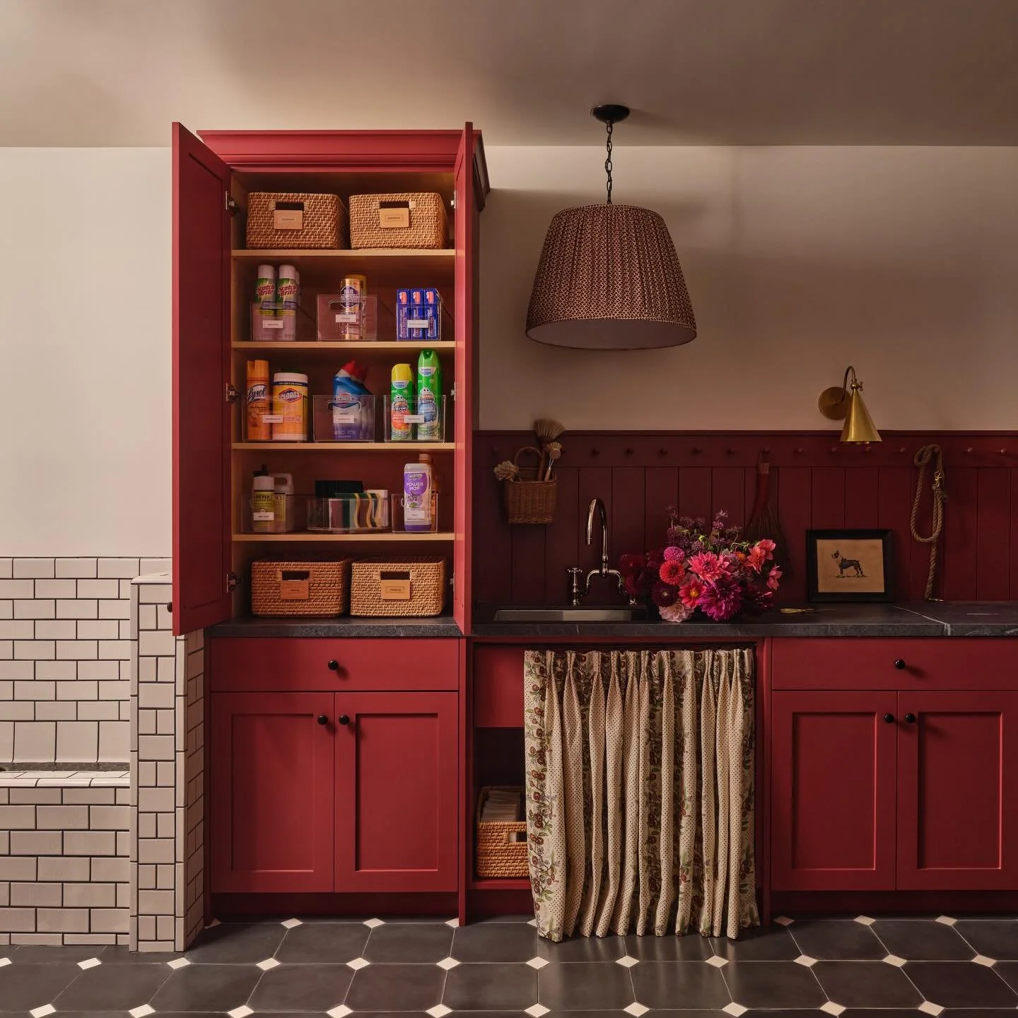 To us, an organized home is full of life, warmth, and possibility. It&rsquo;s a home set up to help you spend the most time possible doing all the things you love. A kitchen that&rsquo;s set up for impromptu cookie baking. A playroom that inspires ho