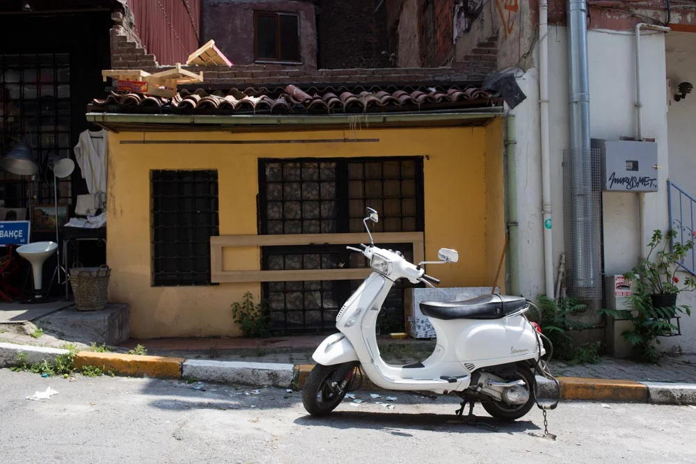 023 GAZi photography Vespa Obsession.jpg