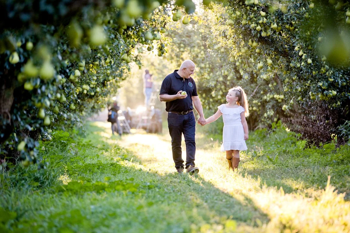  GAZi PHOTOGRAPHYCOLESWELLCOM INTERNATIONAL 