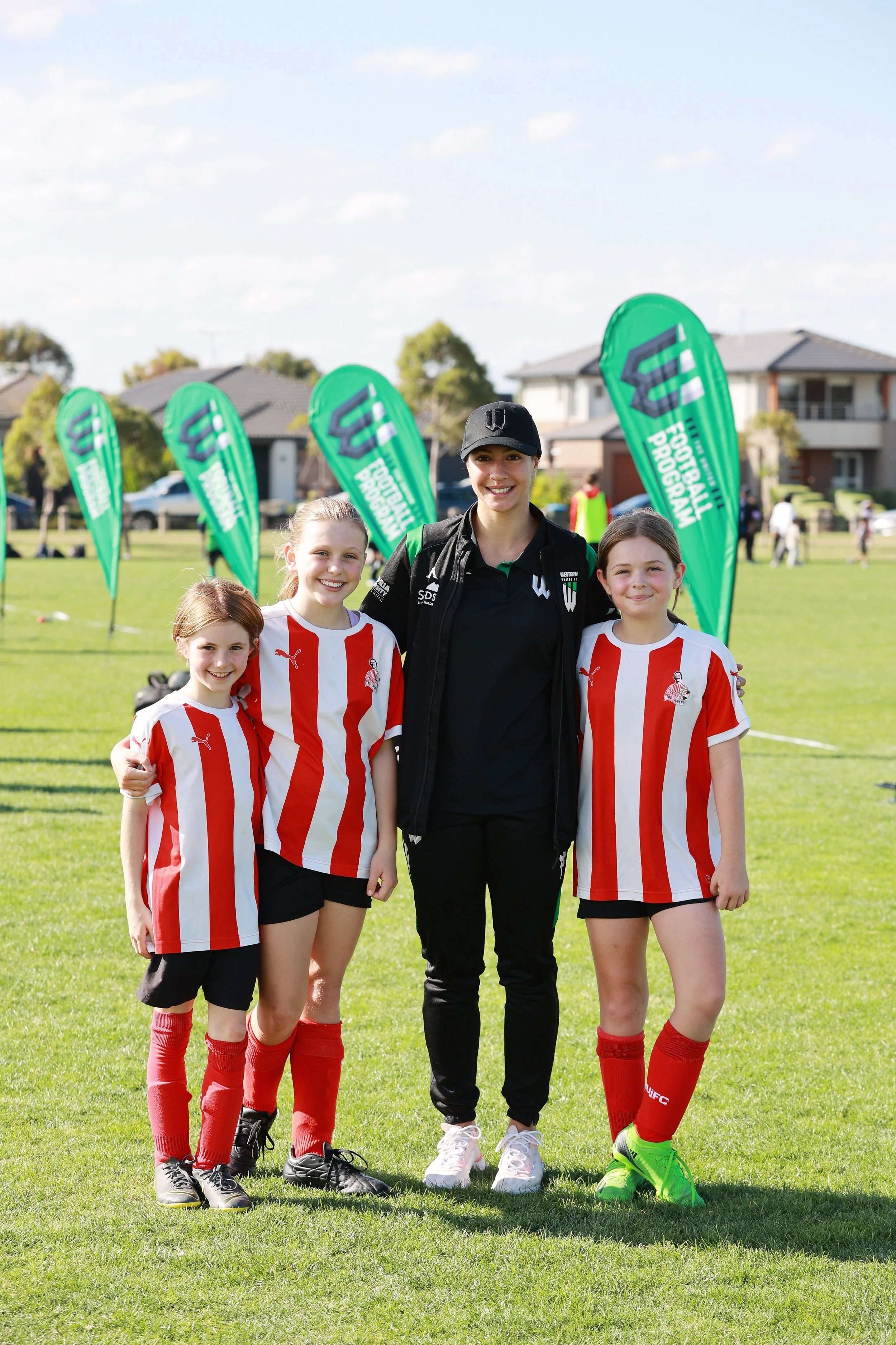  GAZi PHOTOGRAPHYWESTERN UNITEDwww.instagram.com/westernutdfc/ 