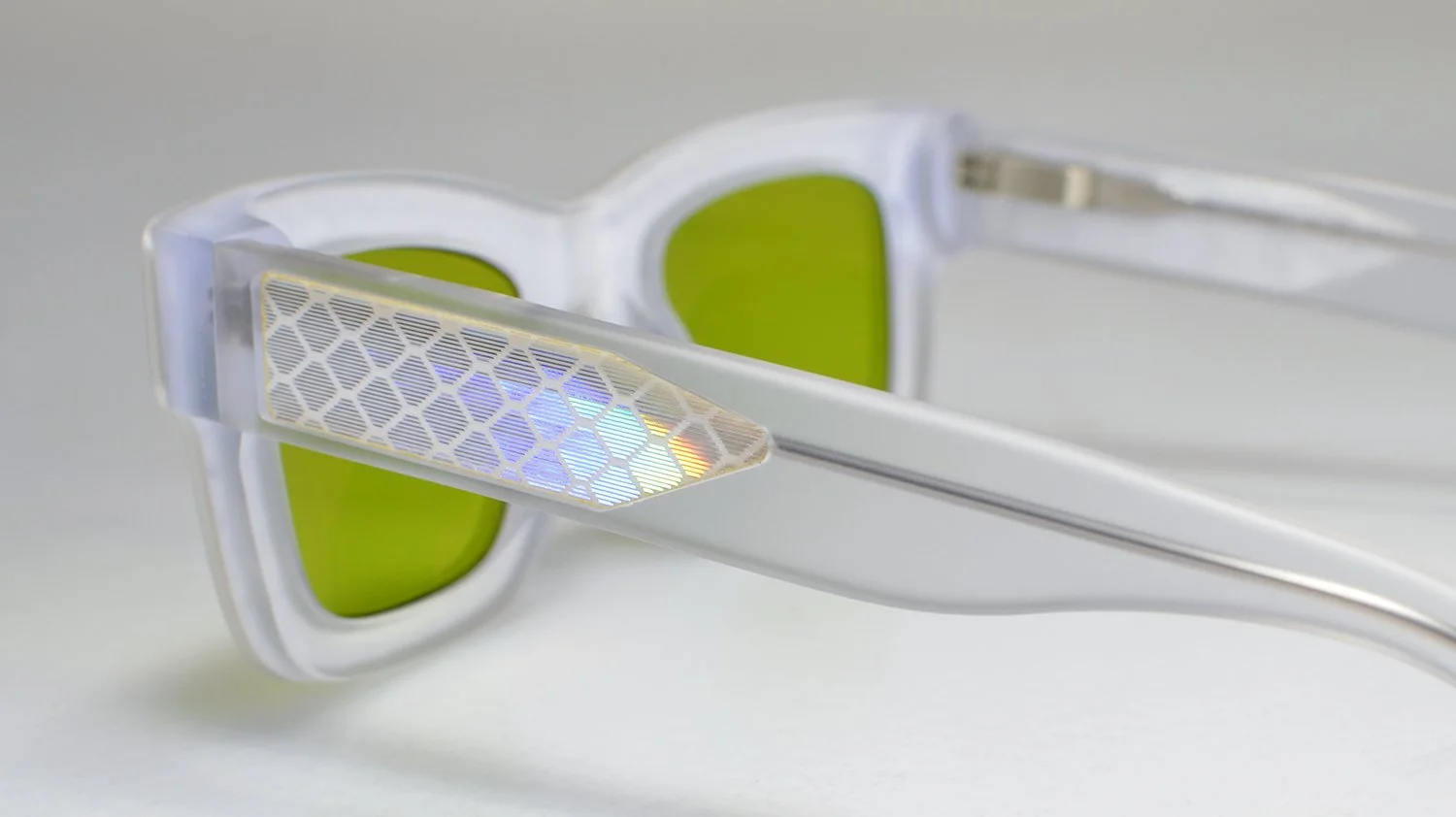 reflectacles-privacy-eyewear-ghost-block-cameras-sunglasses.jpg