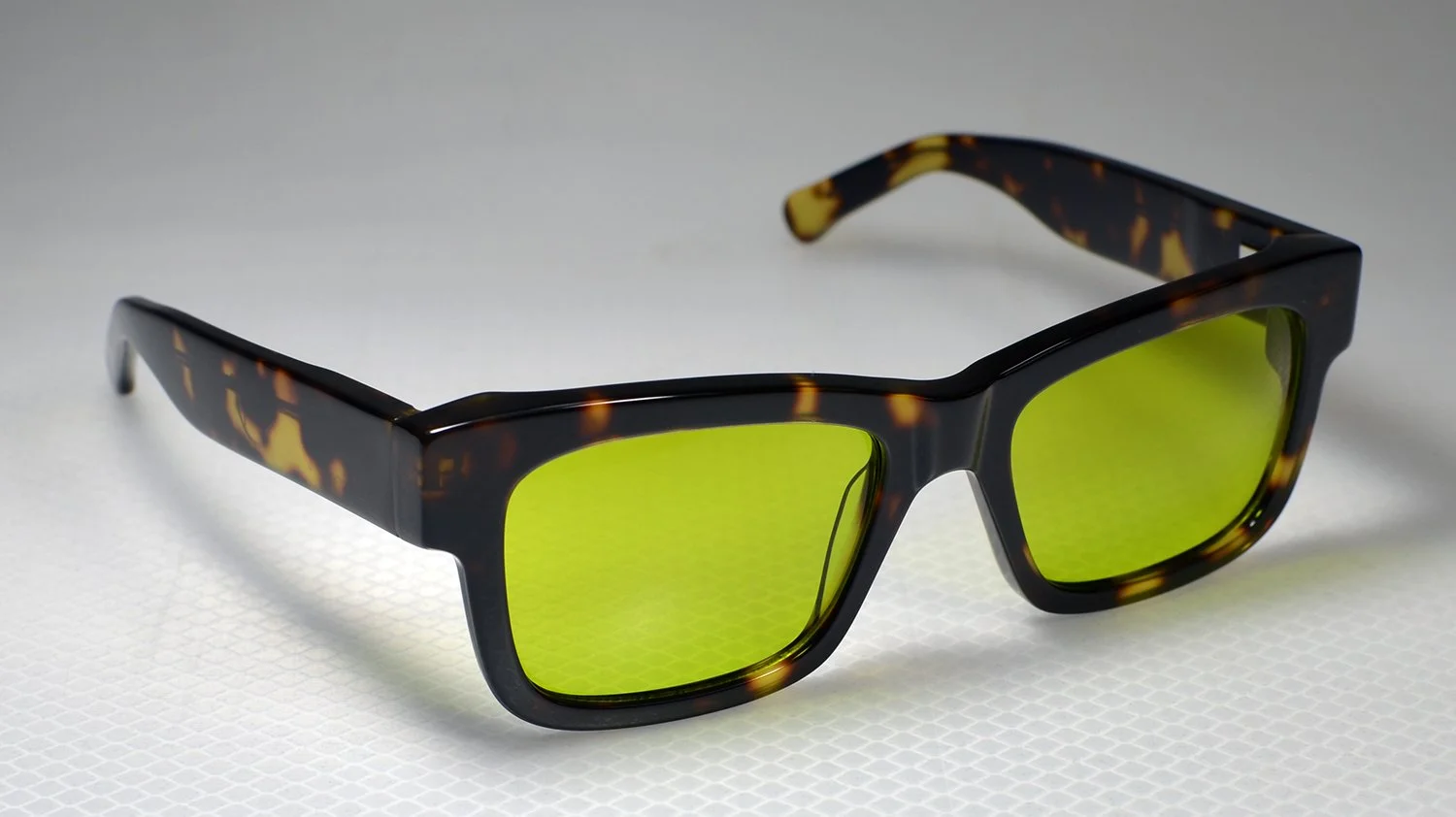 reflectacles-privacy-eyewear-irpair-turtle-dl-block-tracking.jpg
