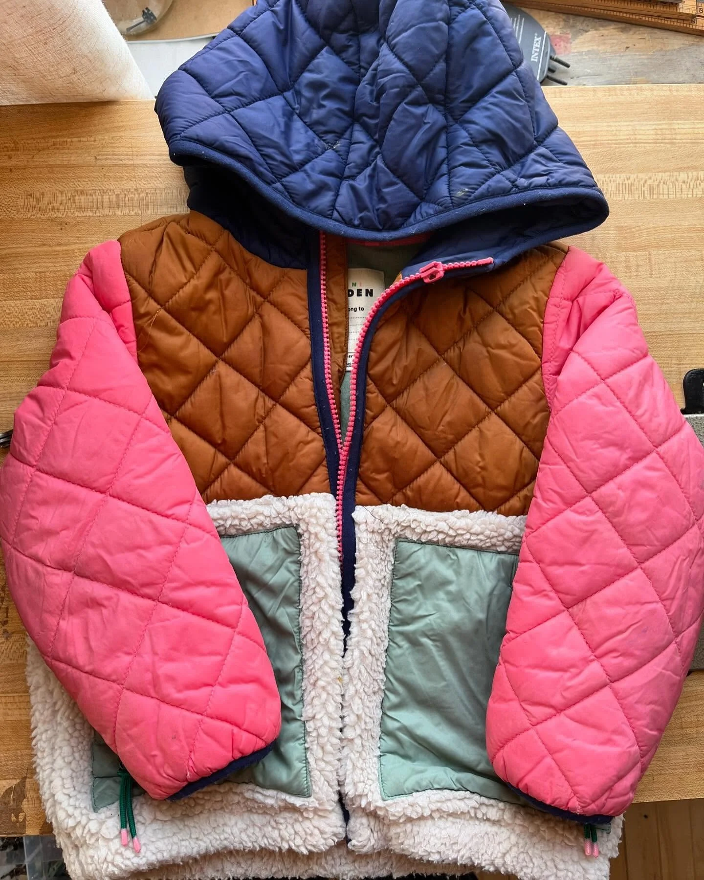A little slider replacement here for this cute jacket and added a little stop, good to go! #boltwest #boltwestrepairs #ifitsbrokefixit #repair #zipperrepair