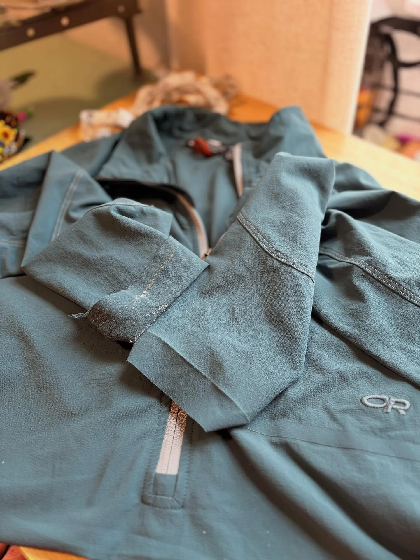 Cruisin through the repairs to get ready for next week. Here&rsquo;s some more glued seams we&rsquo;re stitching instead! #boltwest #boltwestrepairs #boltwestrepairwear #ifitsbrokefixit #diy #jacketrepair #sewingrepair