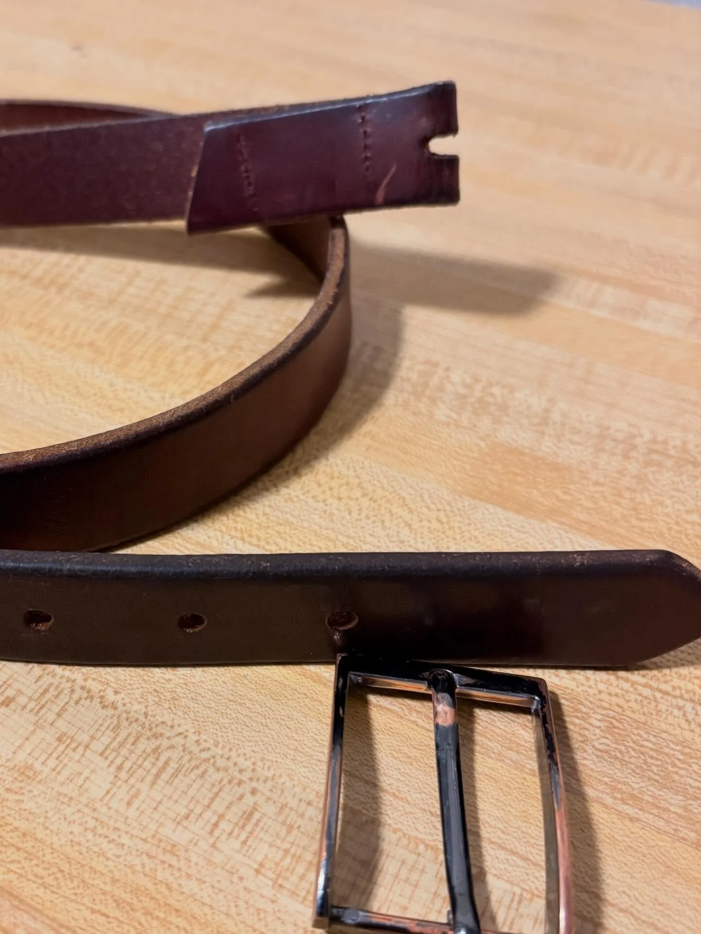 Belt fix! #leatherrepair #boltwestrepairwear #ifitsbrolefixit #beltrepair