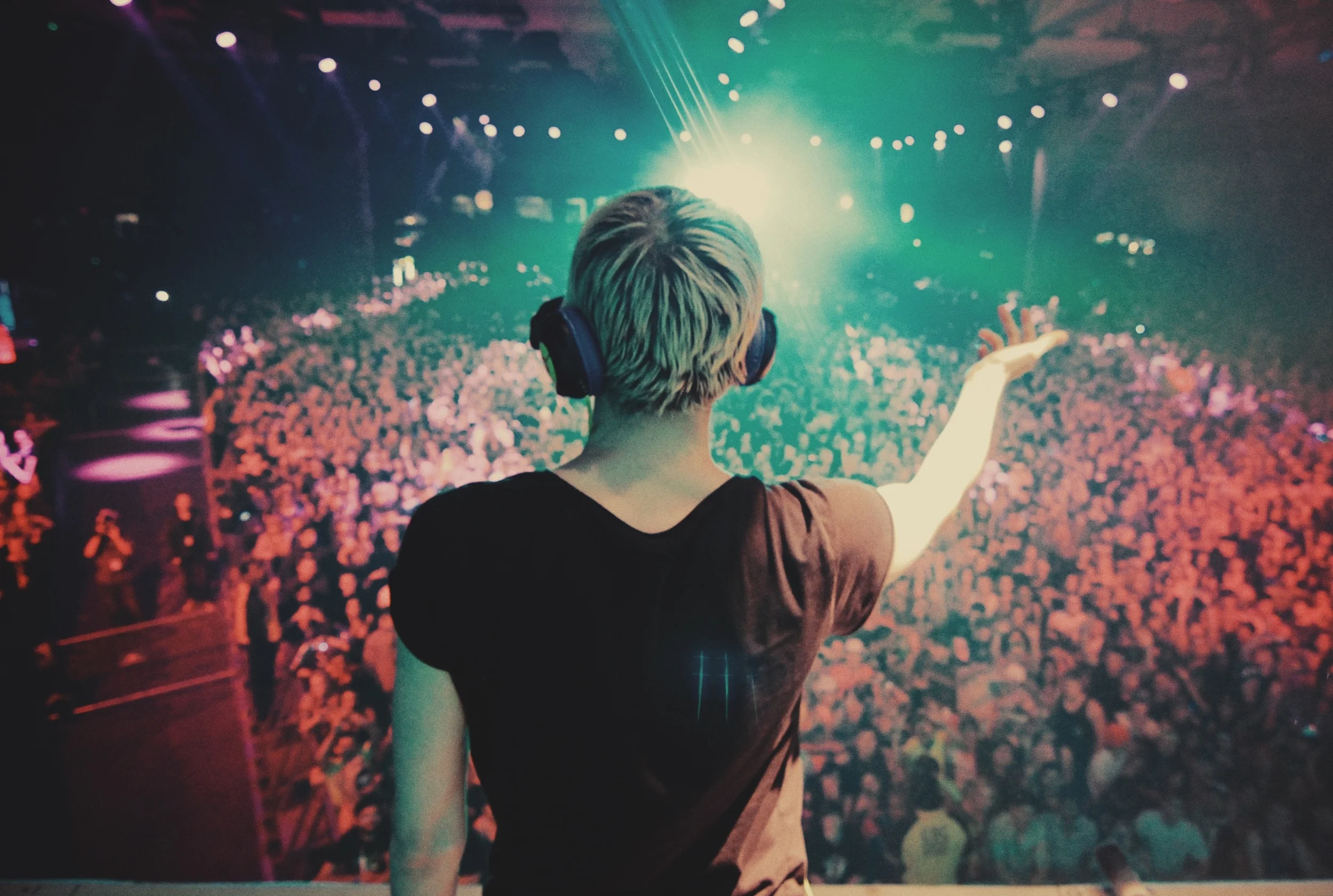 LCV_LightsAllNight3.JPG