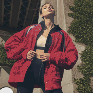 01_Live-&-Breathe_Fashionable-Outdoorsy-x-Female_Vid.gif